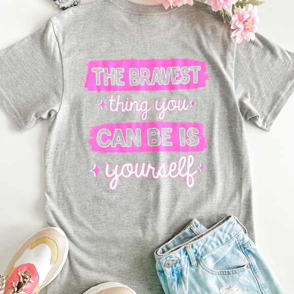 Jadelynn Brooke Gray & Pink The Bravest Thing You Can Be Is Yourself Pocket Tee - Picture 3 of 5